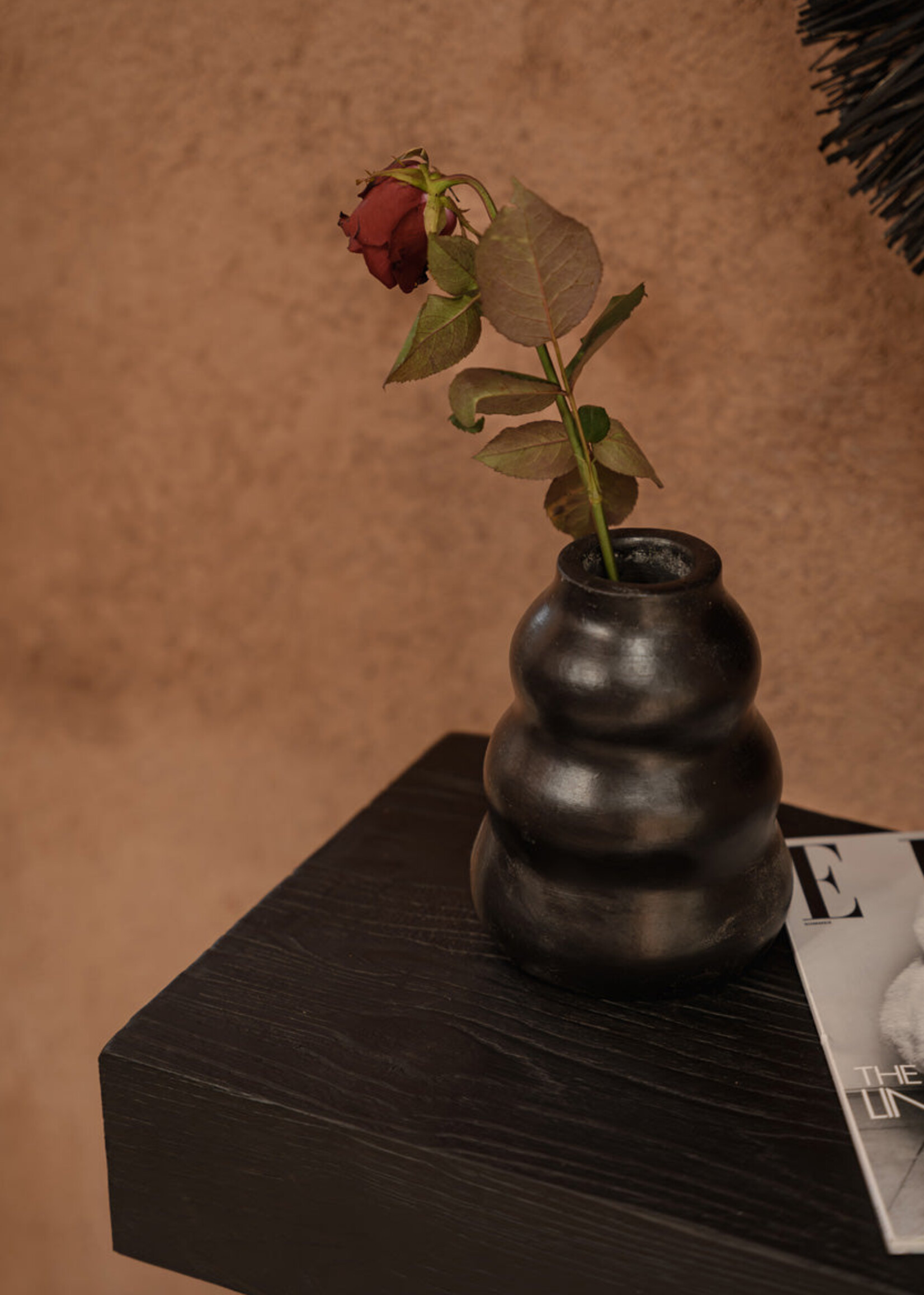 Bazar Bizar Antwerp The Burned Vase