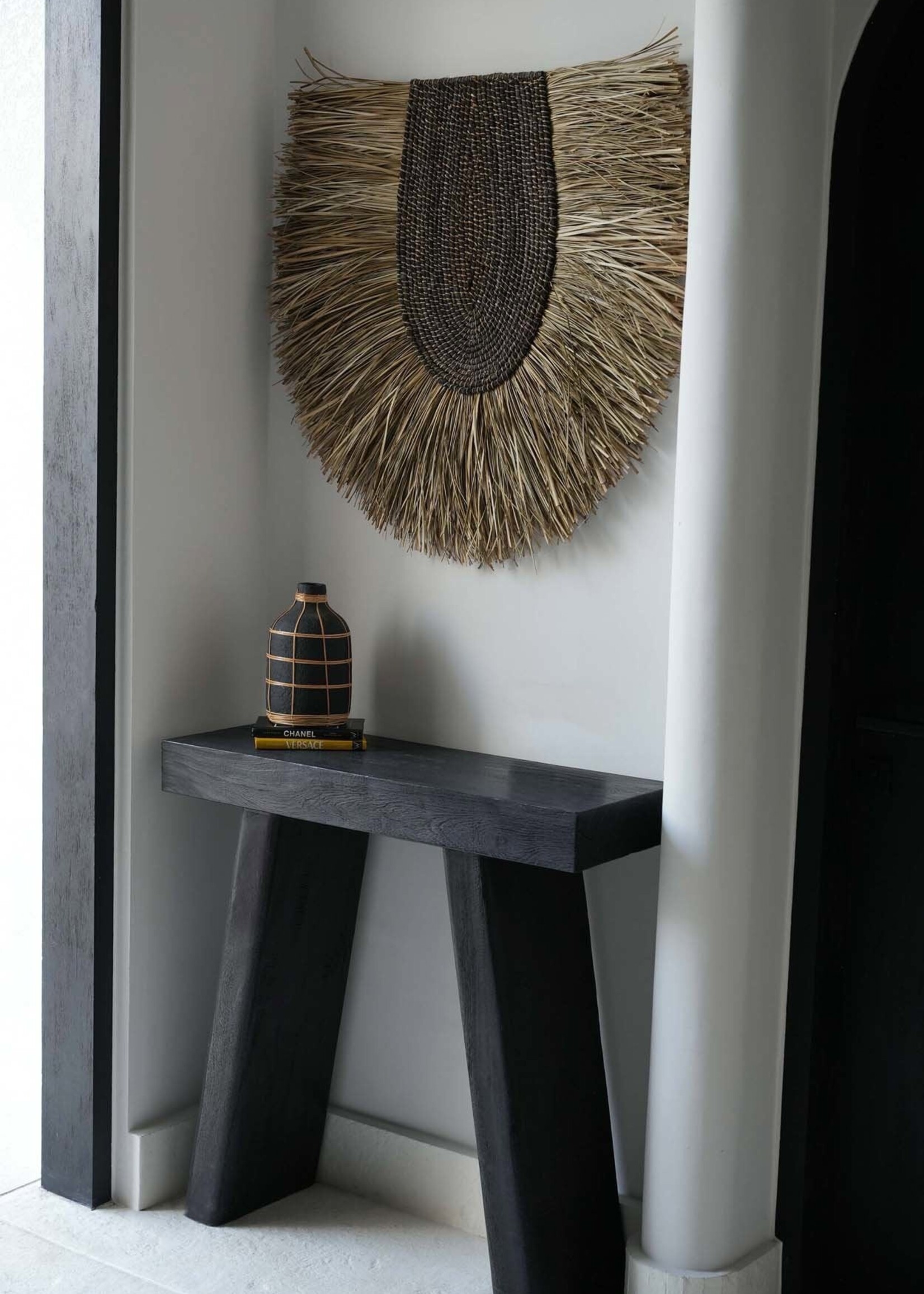Bazar Bizar Antwerp The Whoopy Vase - Black Natural - L