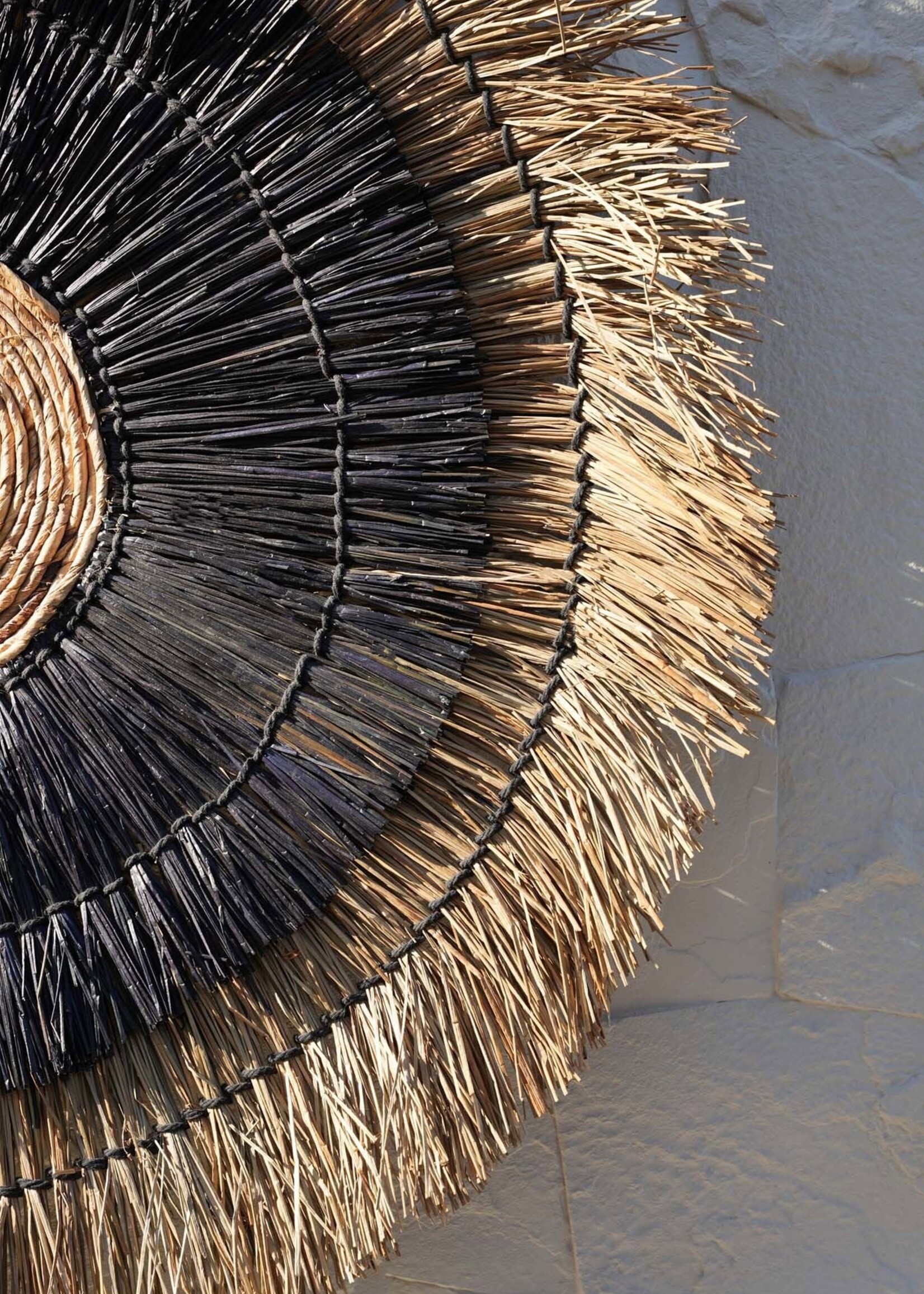 Bazar Bizar Antwerp The Amazonia Wall Deco - Natural Black