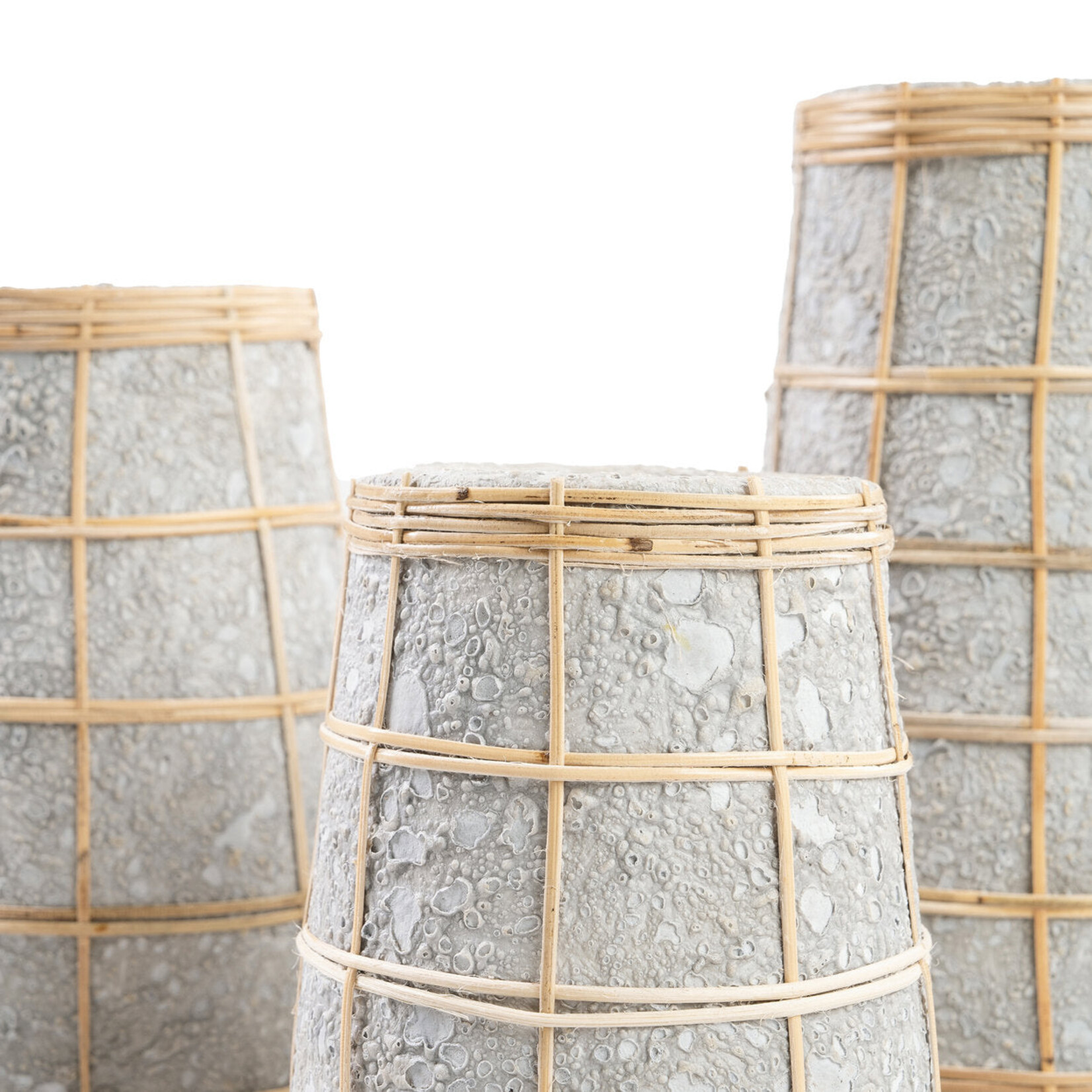 Bazar Bizar Antwerp The Cutie Vase - Concrete Natural - S