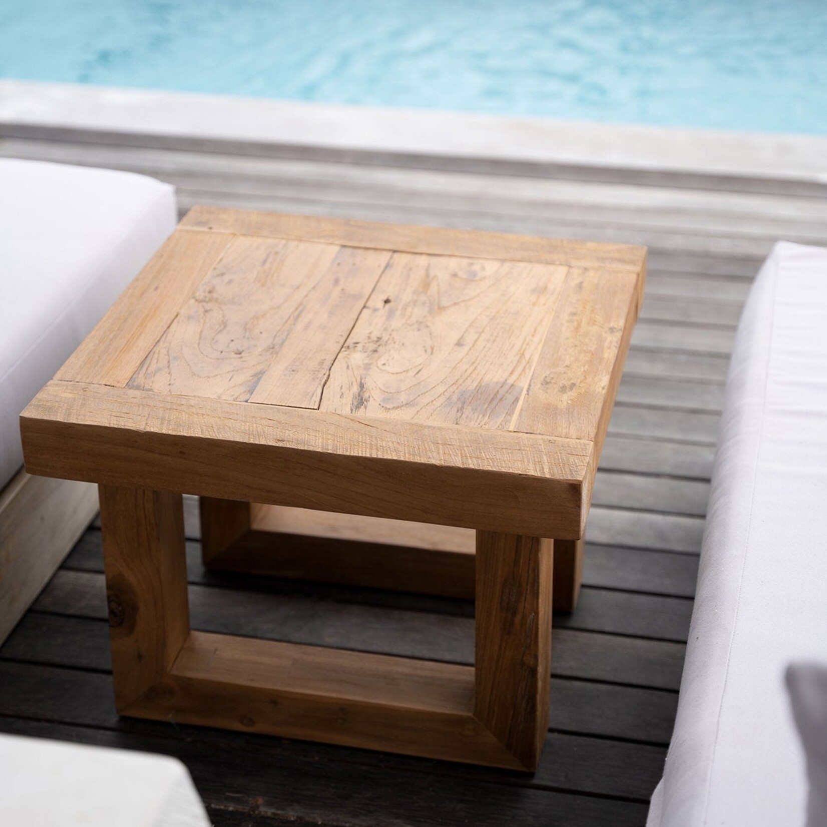 Bazar Bizar Antwerp The Reclaimed Teak Side Table - Natural