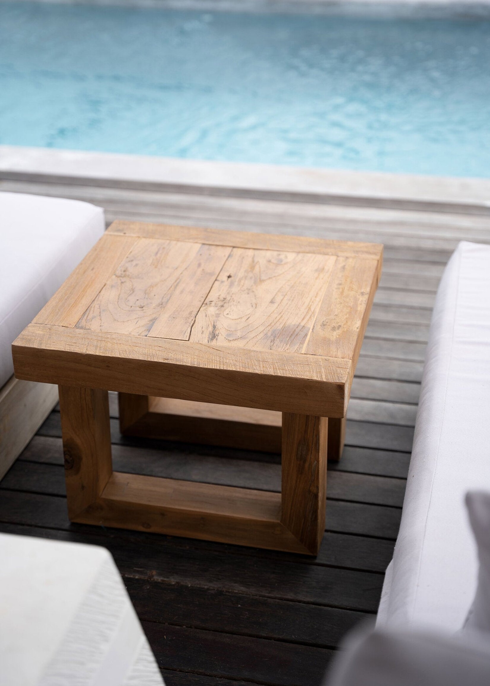 Bazar Bizar Antwerp The Reclaimed Teak Side Table - Natural