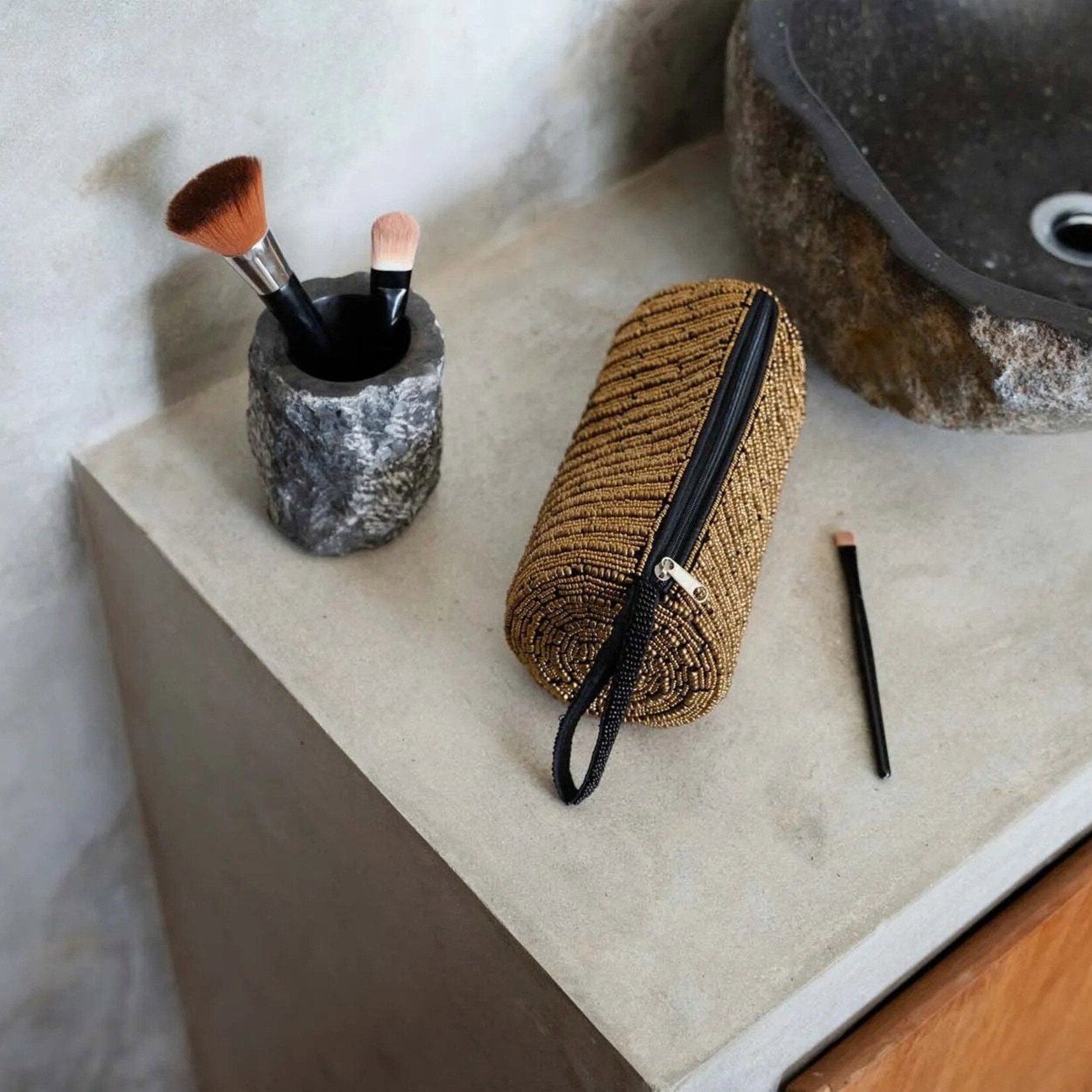 Bazar Bizar Antwerp The Pencil Case - Gold