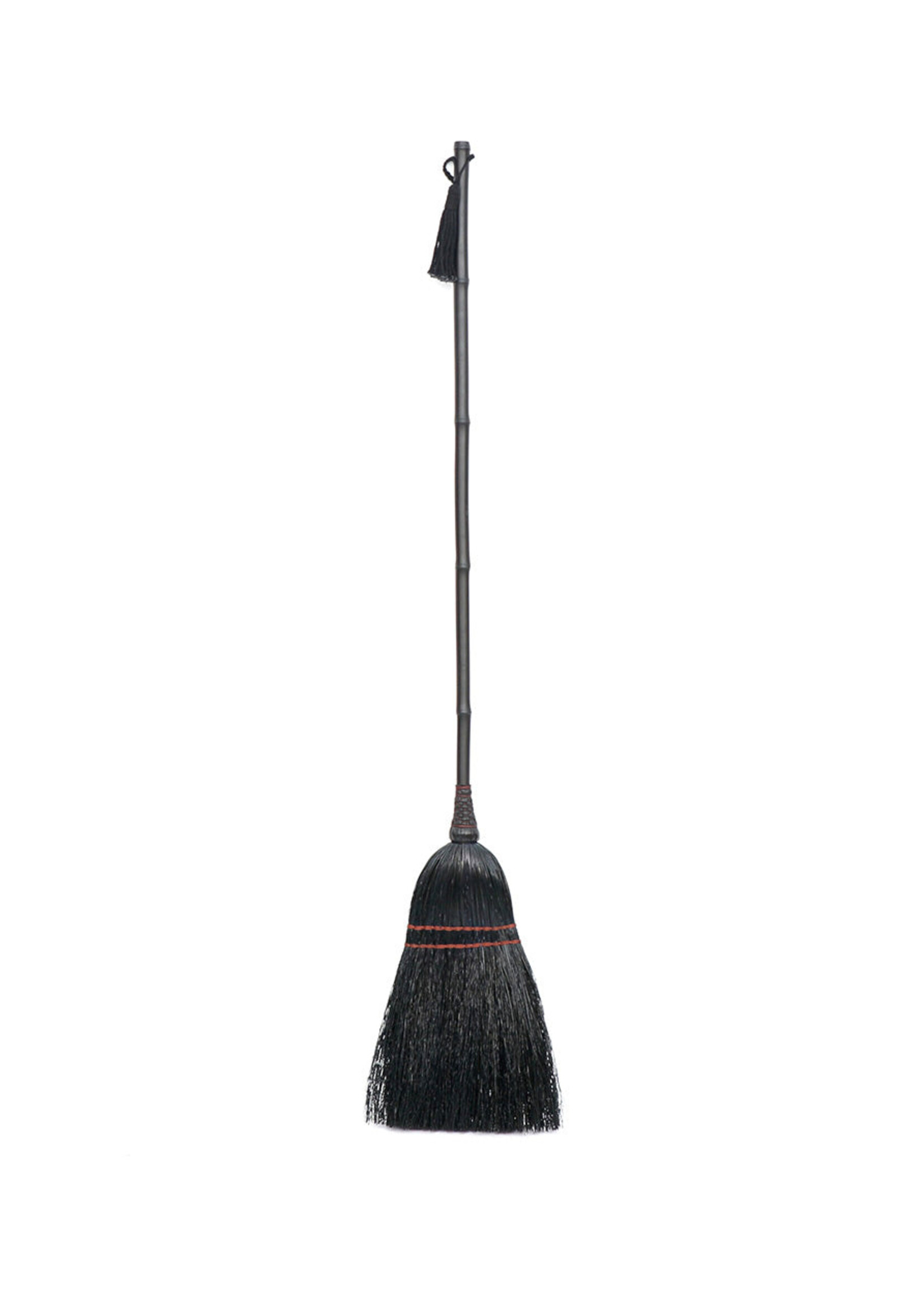 Bazar Bizar Antwerp The Big Broom - Black