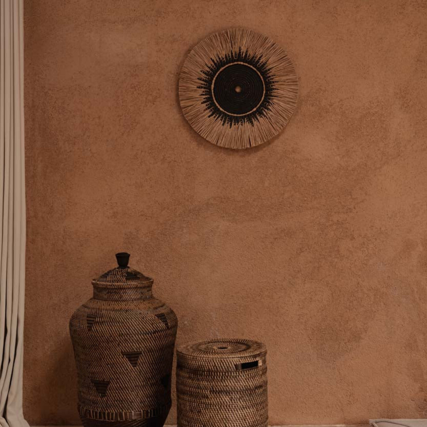 Bazar Bizar Antwerp The Raffia Macramé Wall Deco - Black Natural