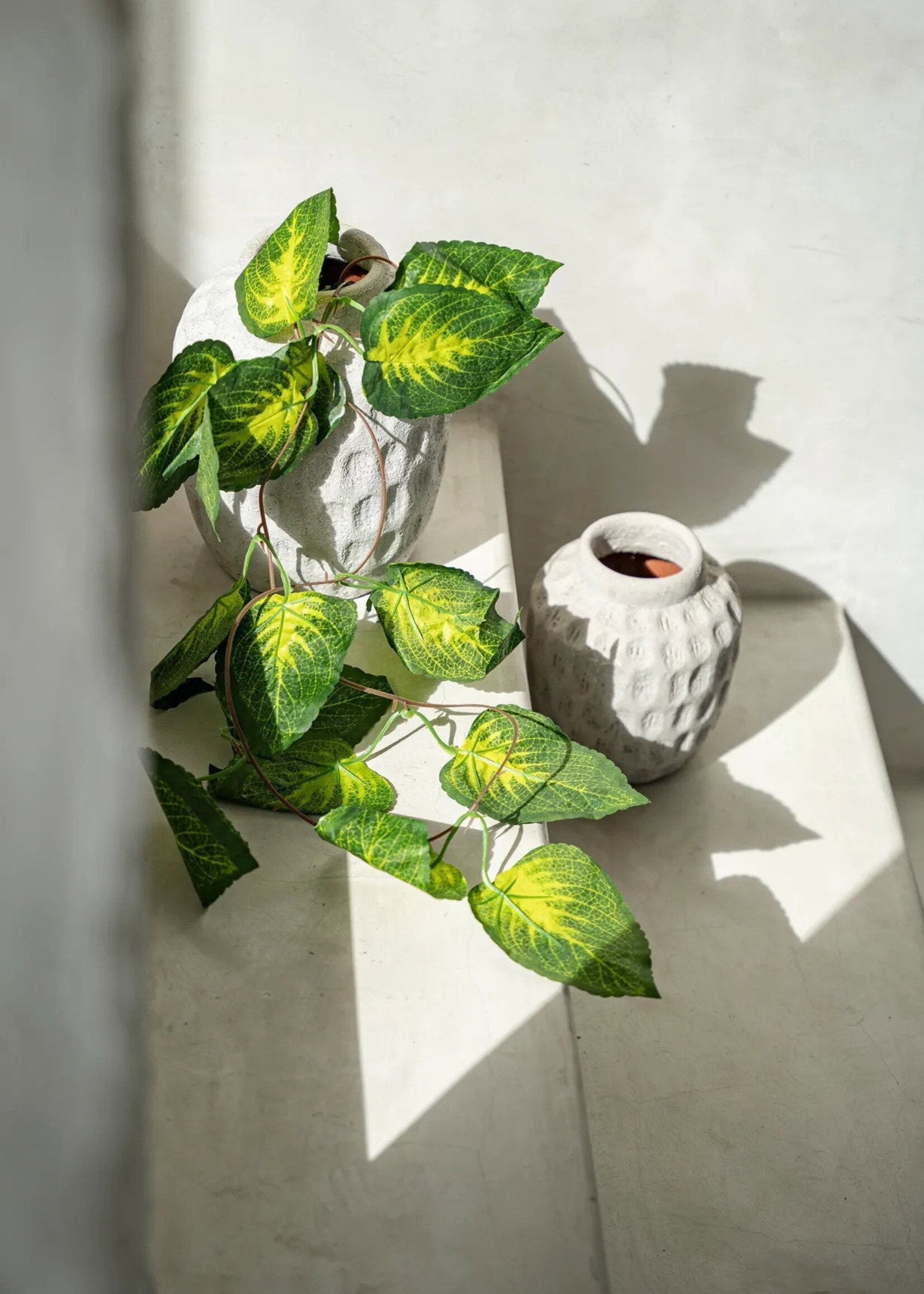 Bazar Bizar Antwerp The Trendy Vase - Concrete - M