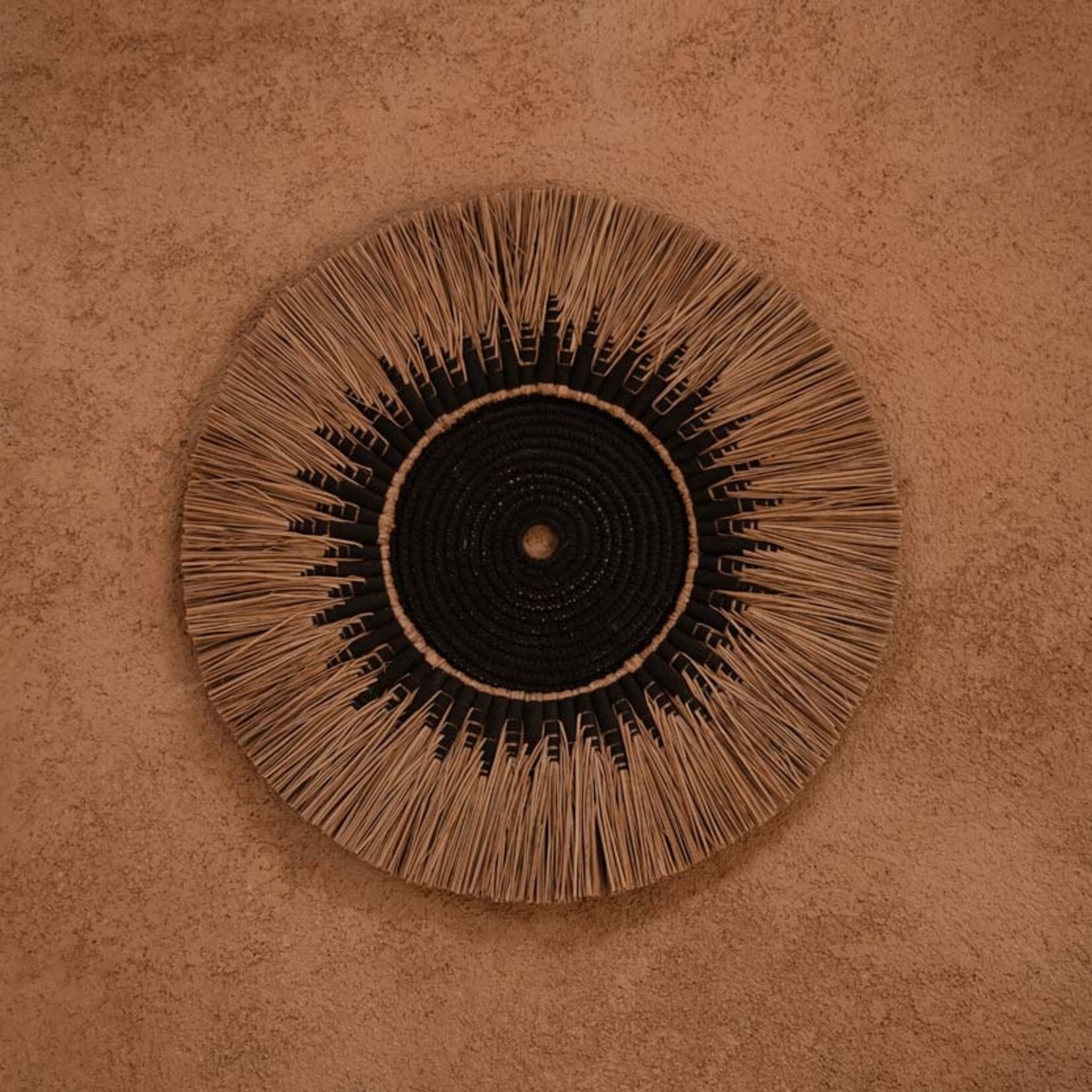 Bazar Bizar Antwerp The Raffia Macramé Wall Deco - Black Natural