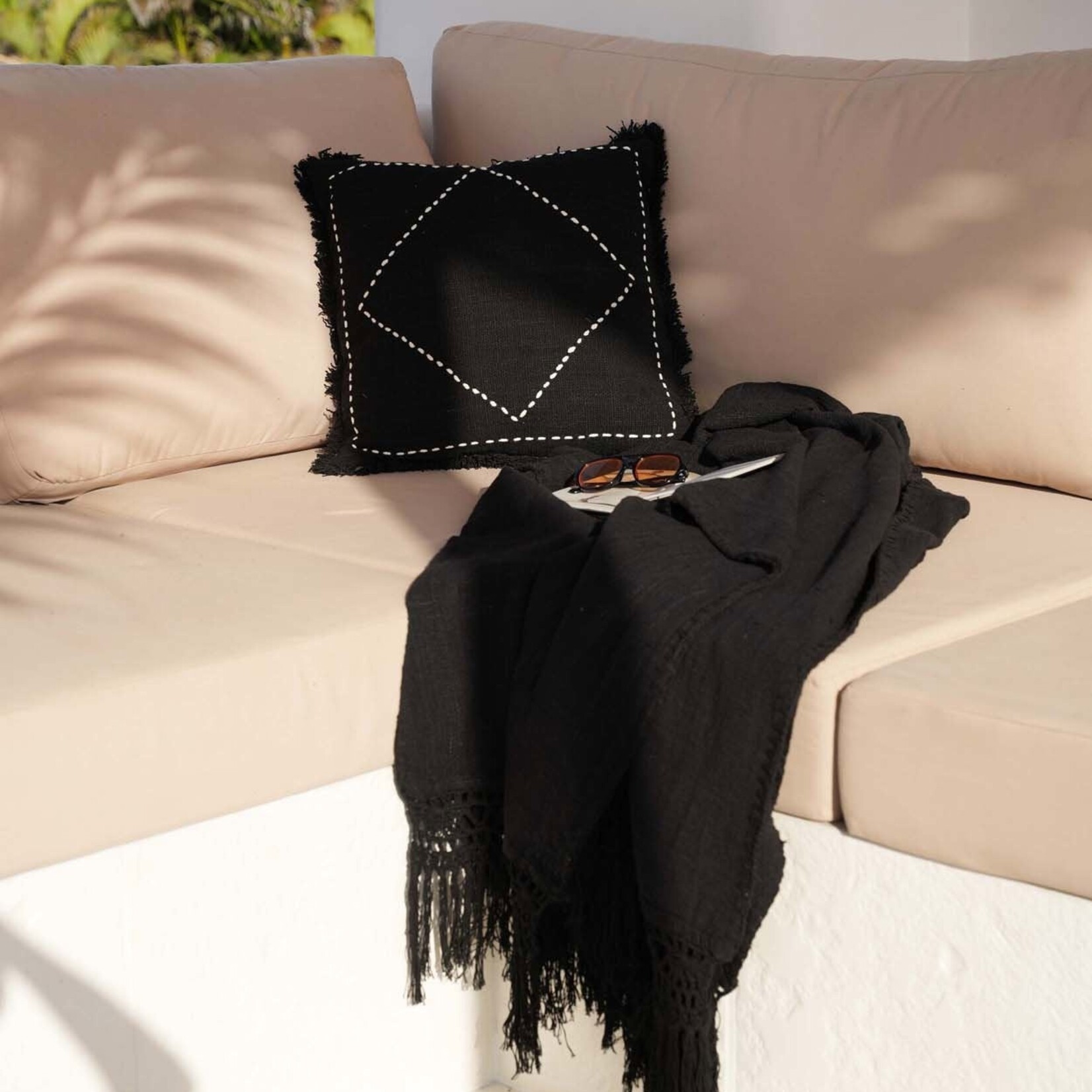 Bazar Bizar Antwerp The Gypsy Bed Throw - Black