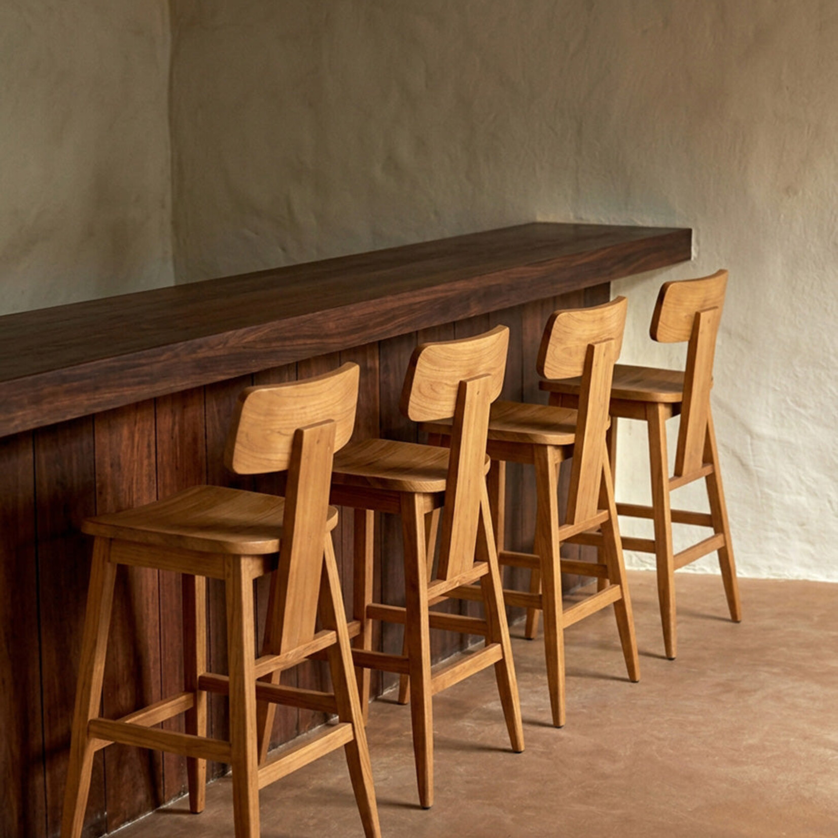 Bazar Bizar Antwerp The LovYa Barstool - Natural