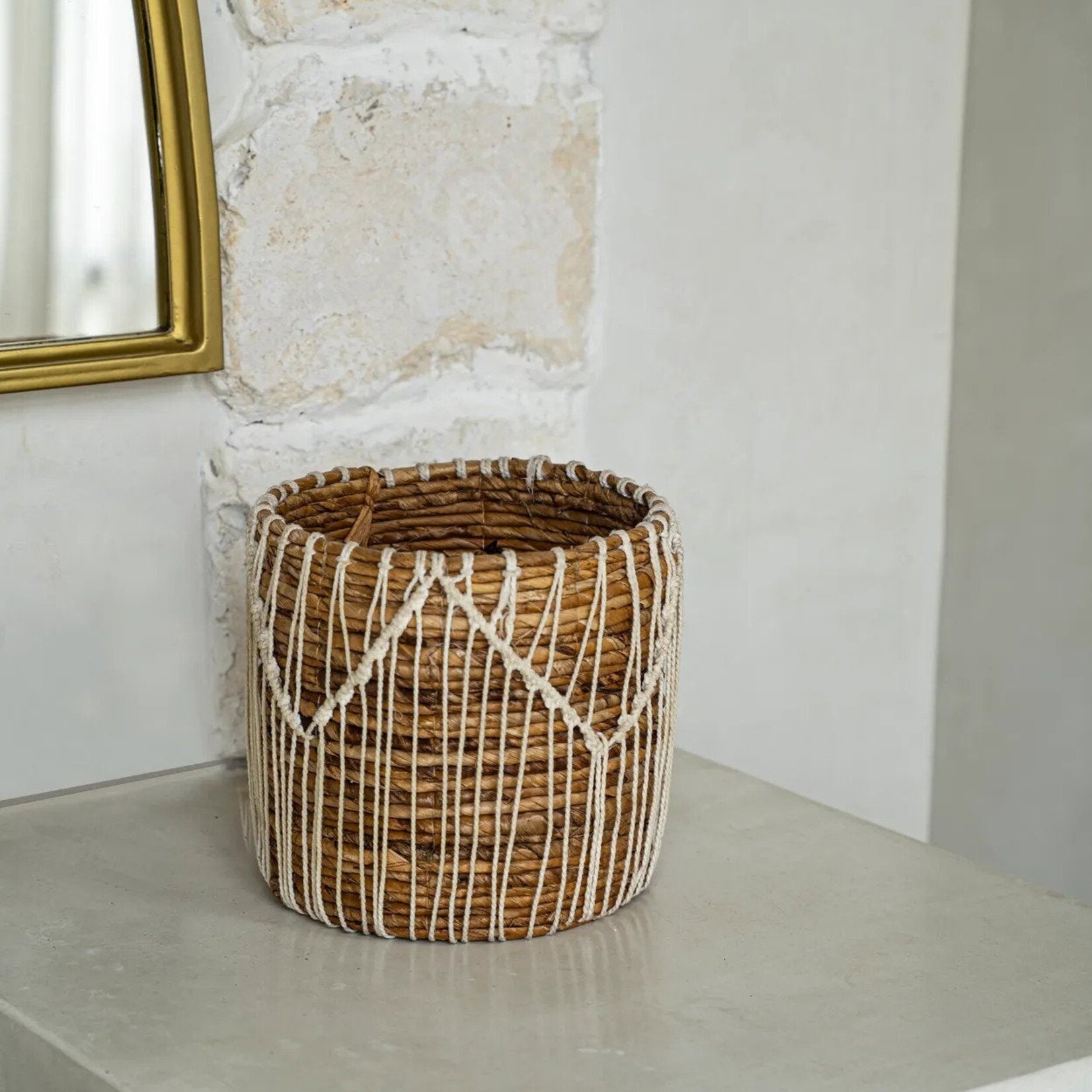 Bazar Bizar Antwerp The Macra-mazing Basket - Natural White - M