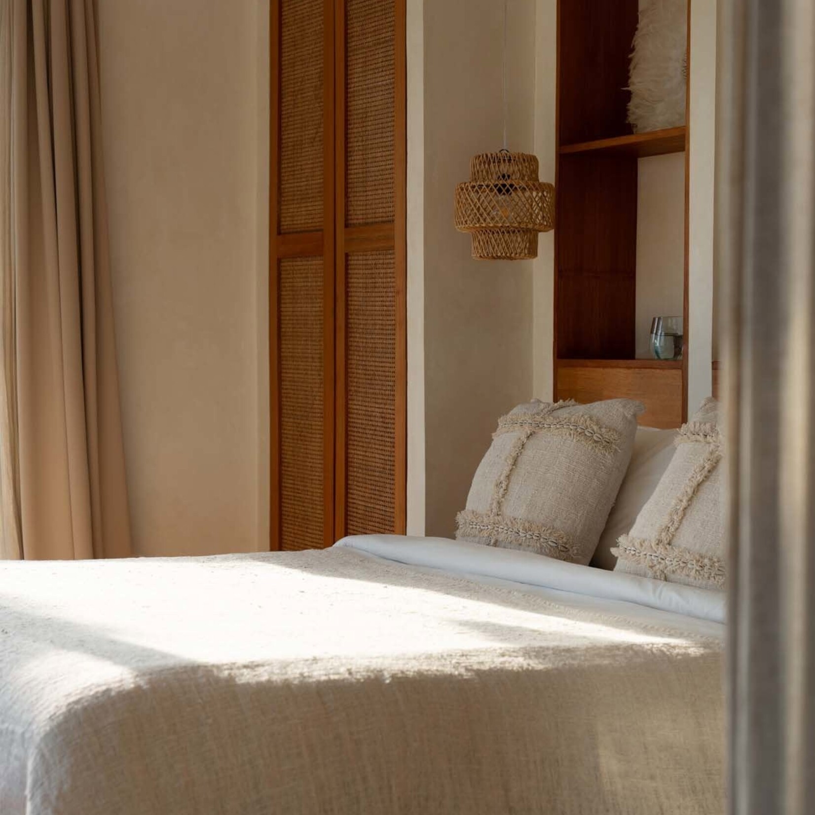 Bazar Bizar Antwerp The Gypsy Bed Throw - Natural
