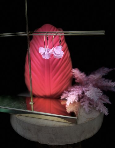 Oorbellen flower lichtroze