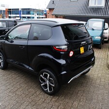 Aixam Aixam Crossover 09/2025 428km!! scherm, leer 1 jaar garantie