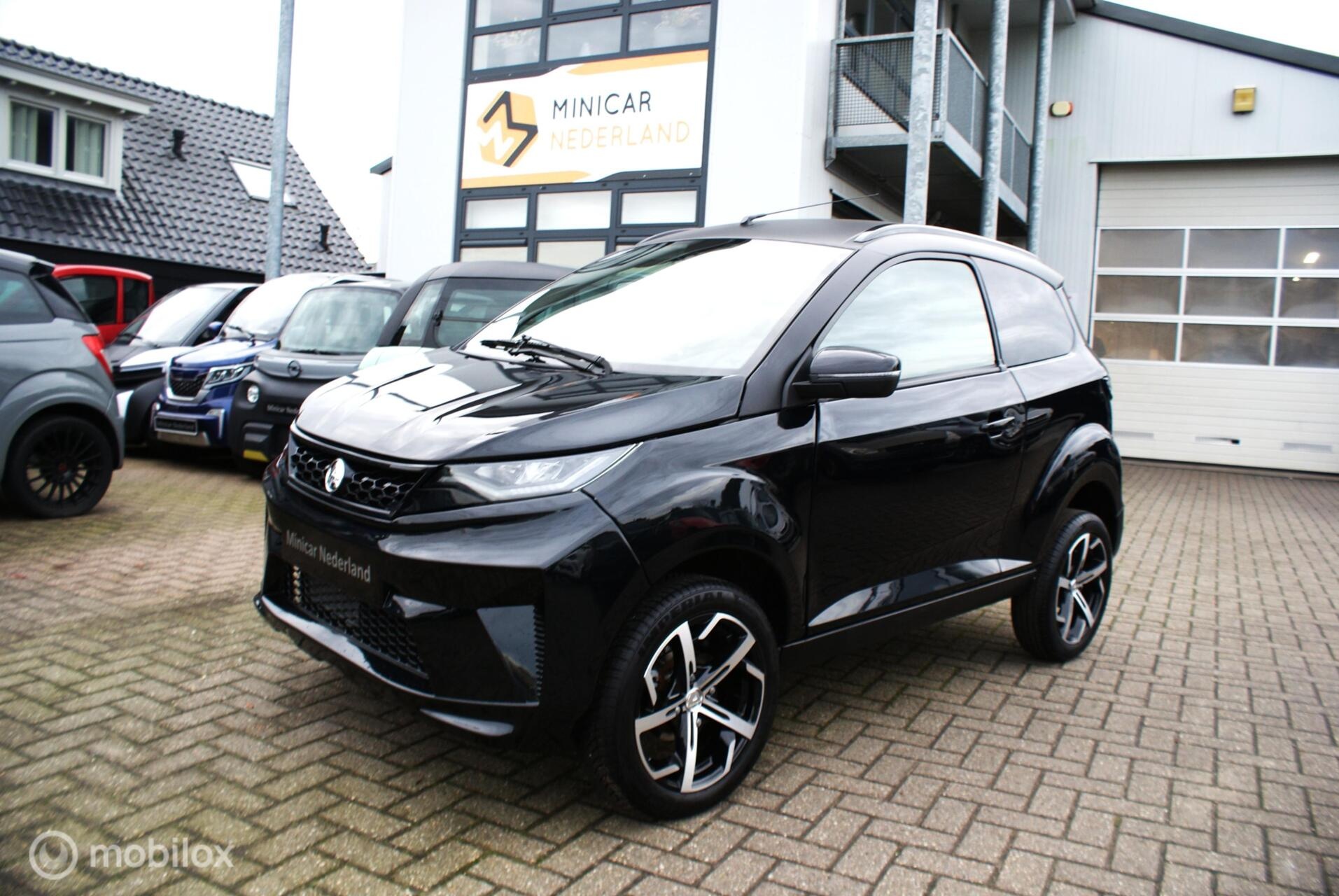 Aixam Aixam Crossover Premium 2025 DEMO 18 maand garantie