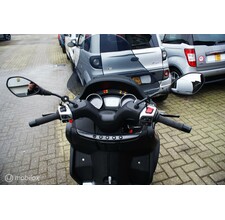 Piaggio 500 MP3 HPE Business 2018 16658km compleet