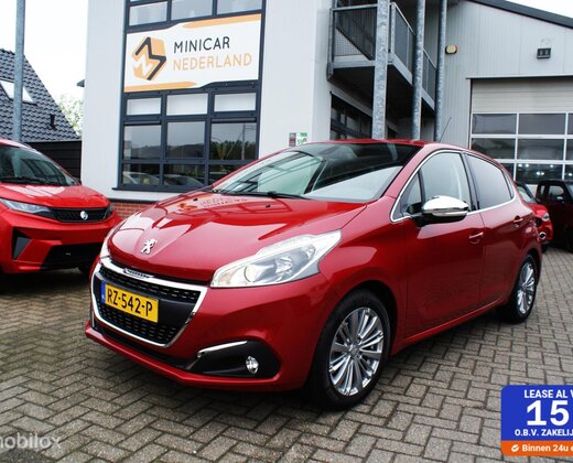 Peugeot 208 1.2 PureTech Allure 2018 17113km Airco, cruise, navi