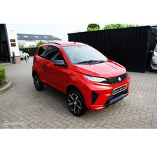 Aixam Aixam Crossover Premium handbediening 2316km 1 jaar garantie