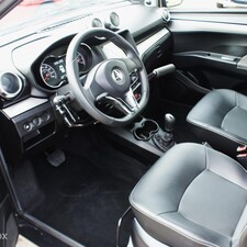 Aixam Aixam Crossover Premium handbediening 2316km 1 jaar garantie