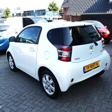 Toyota iQ 1.0 VVTi Comfort 48278KM!! 2010 Dealer onderhouden