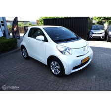 Toyota iQ 1.0 VVTi Comfort 48278KM!! 2010 Dealer onderhouden