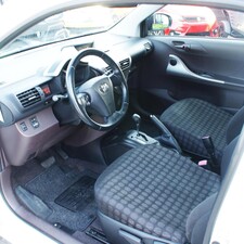 Toyota iQ 1.0 VVTi Comfort 48278KM!! 2010 Dealer onderhouden