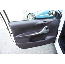 Toyota iQ 1.0 VVTi Comfort 48278KM!! 2010 Dealer onderhouden