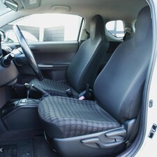 Toyota iQ 1.0 VVTi Comfort 48278KM!! 2010 Dealer onderhouden