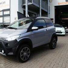 Aixam Crossover 2019 9190KM hoge instap 1 jaar garantie