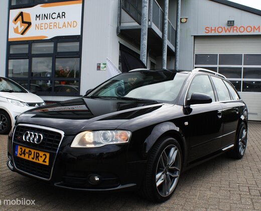 Audi S4 4.2 V8 S4 quattro 2005 Carbon/Recaro/technisch 100%