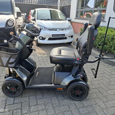 Mango  Freerider FR1 4 wieler 66km mandje en rollatorhouder