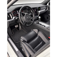 Volvo S60 2.0 B3 R-Design