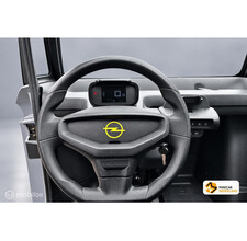 Opel Opel Rocks-e 2024 4748km Bluetooth USB 1 jaar garantie
