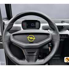 Opel Opel Rocks-e 2024 4748km Bluetooth USB 1 jaar garantie