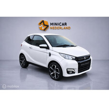 Aixam Aixam E Coupé Premium 2022 Webasto 9" scherm 1 jaar garantie