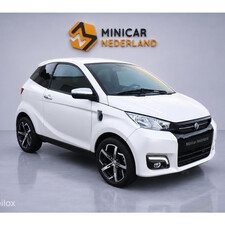 Aixam Aixam E Coupé Premium 2022 Webasto 9" scherm 1 jaar garantie
