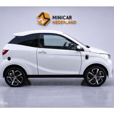 Aixam Aixam E Coupé Premium 2022 Webasto 9" scherm 1 jaar garantie