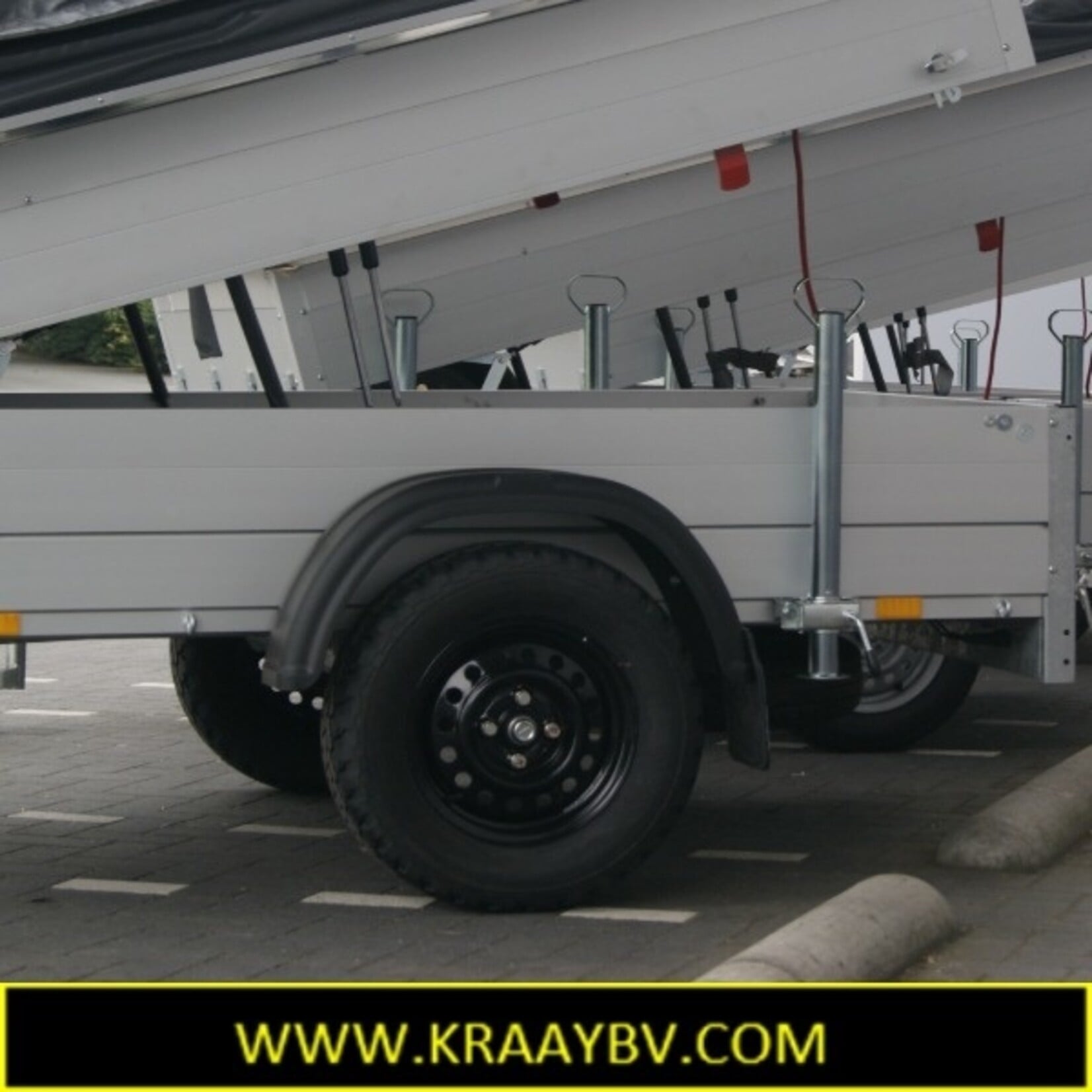 Off- Road Banden Met Zwarte Velgen