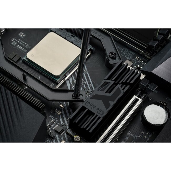 Goodram IRDM PRO | 2TB NVMe SSD | M.2 Gen4 | 7.000MB/s Lezen | 6.850MB/s Schrijven | Heatsink