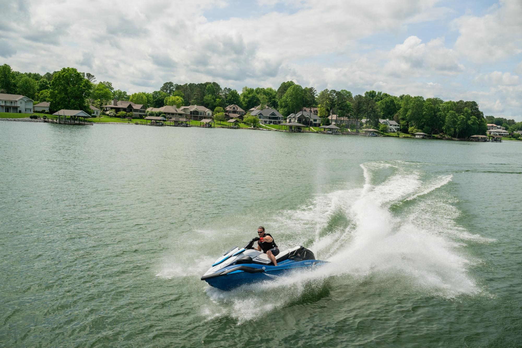 Yamaha FX HO Waverunner