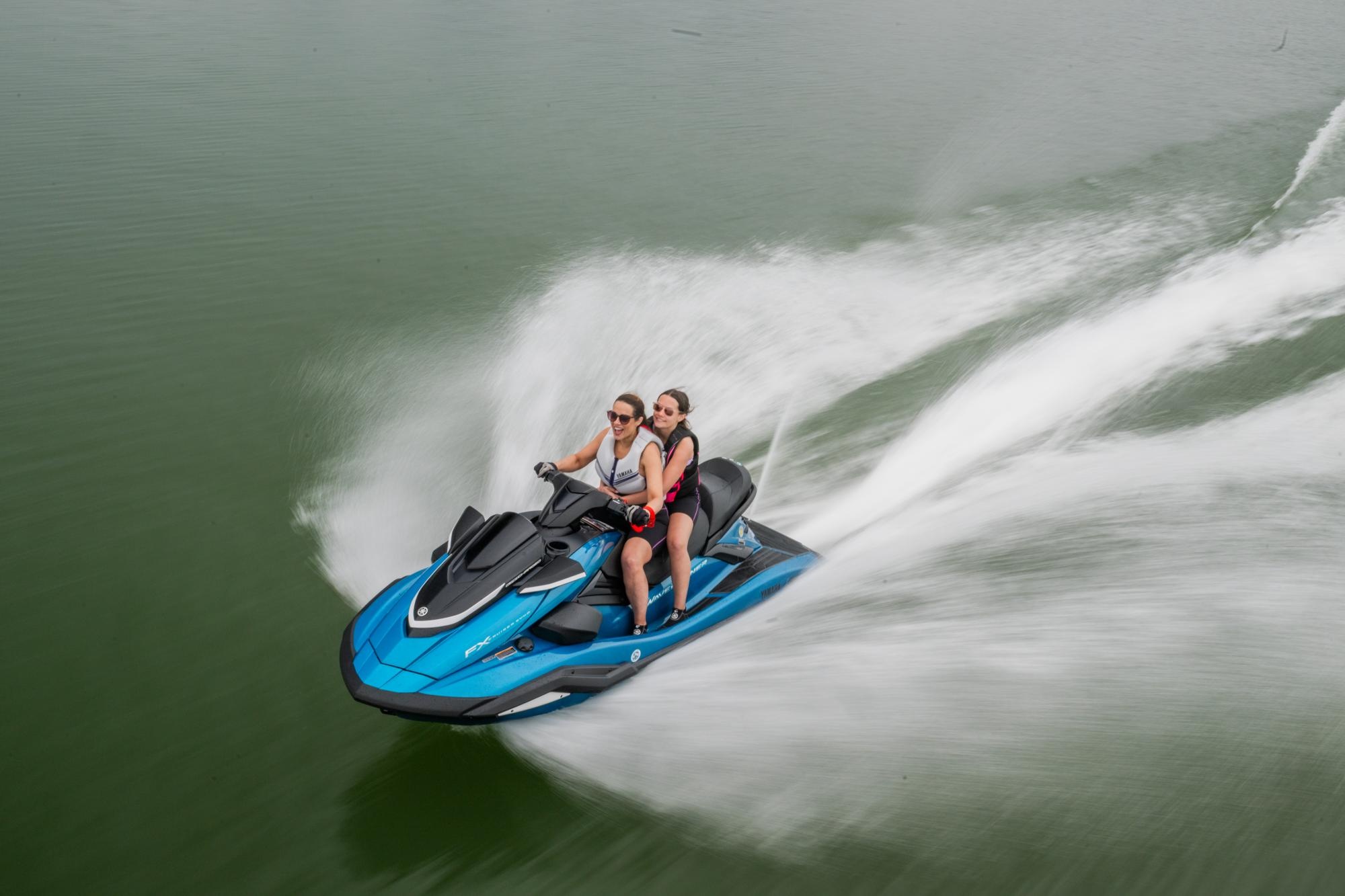 Yamaha FX Cruiser SVHO Waverunner