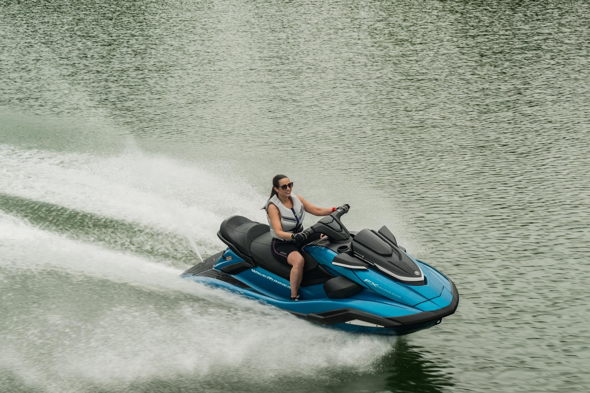 Yamaha FX Cruiser SVHO Waverunner