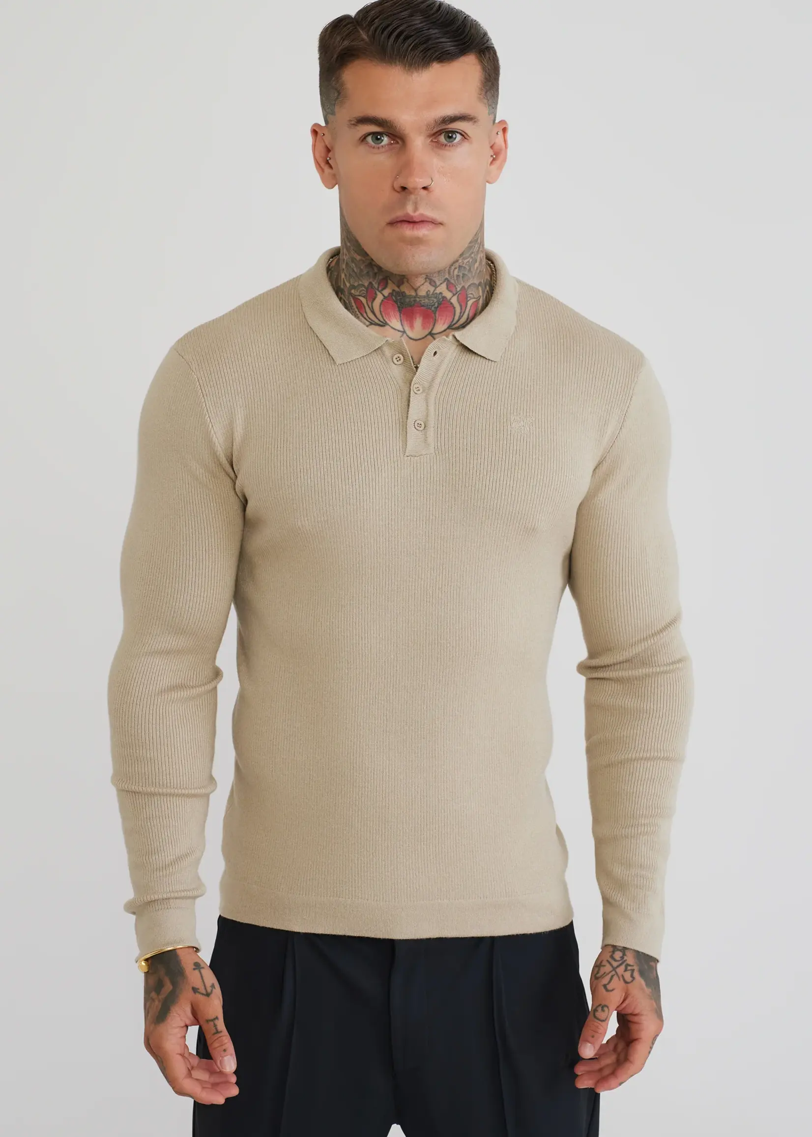 Siksilk beige gebreide polo sweater
