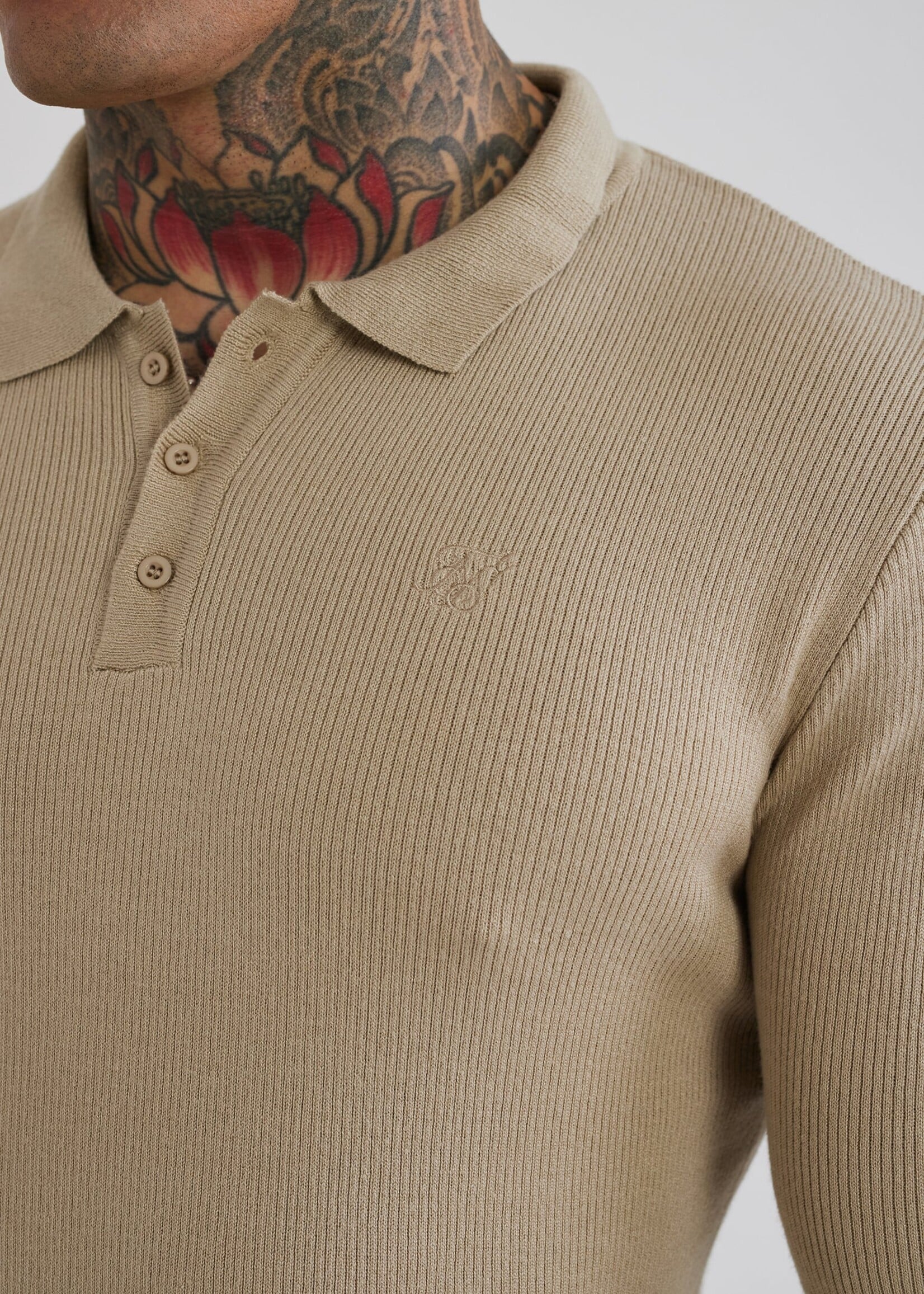 Siksilk beige gebreide polo sweater
