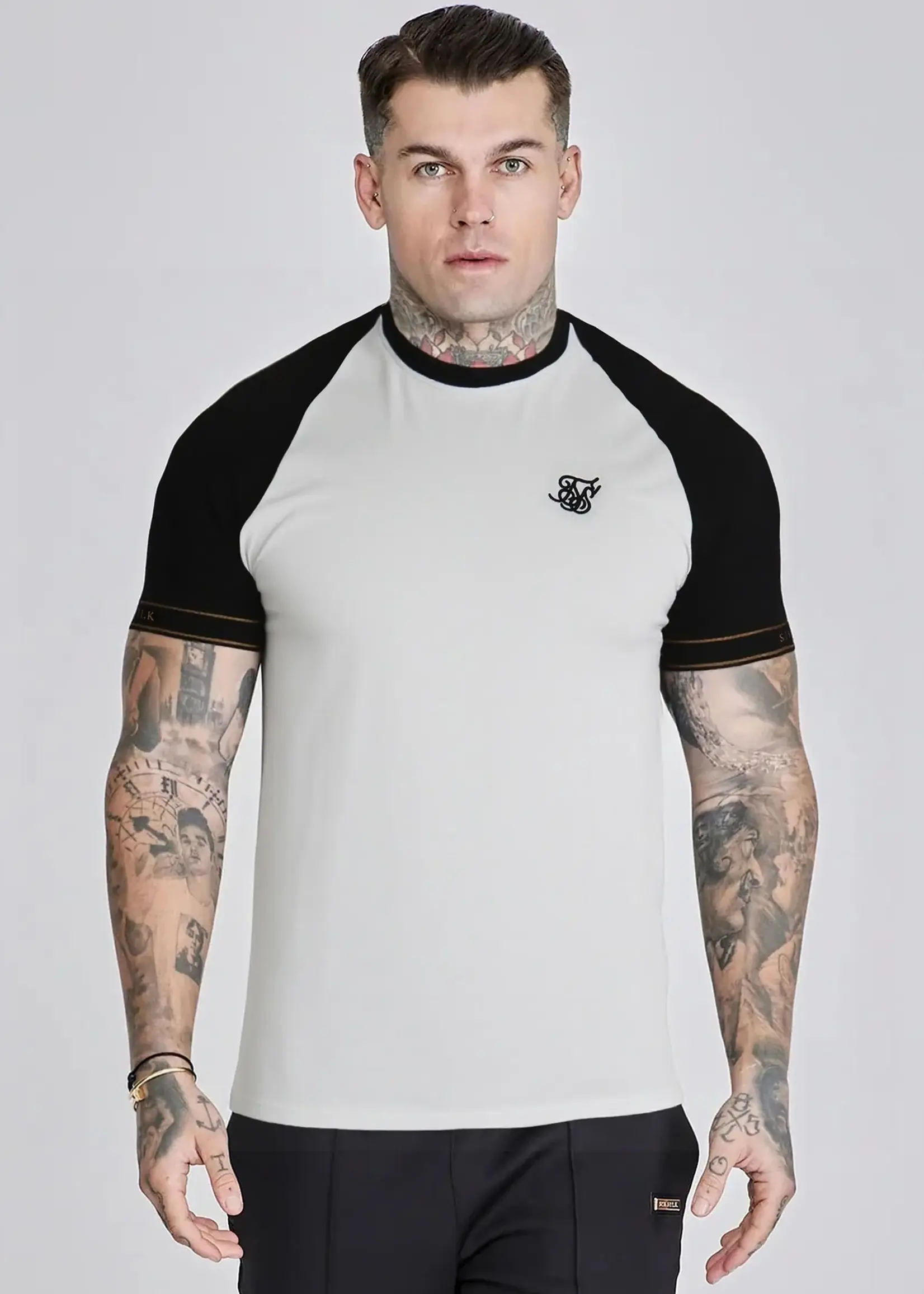 Siksilk t-shirt zwart/wit/gouden letters