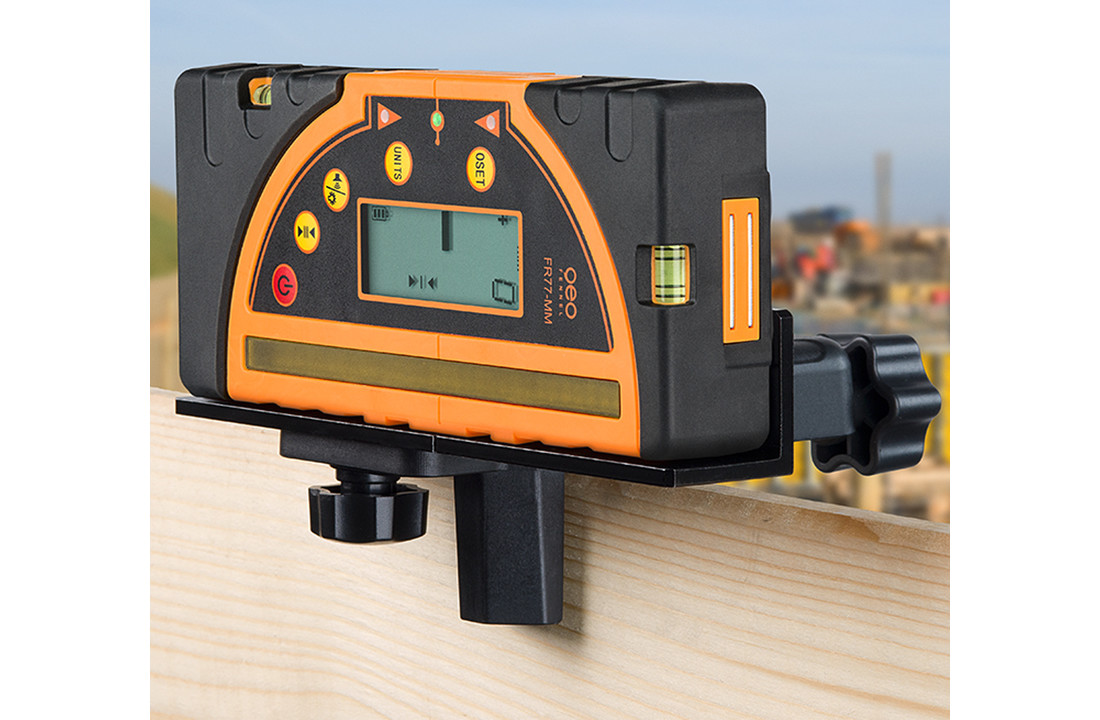 FR 77-MM Millimeterontvanger R/G