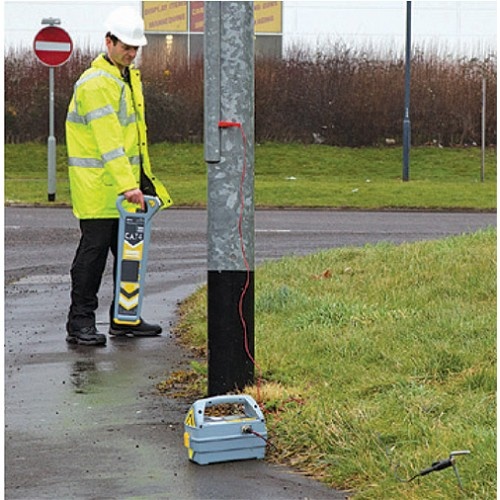 gC.A.T4+ leidingzoeker met GPS en diepte indicatie