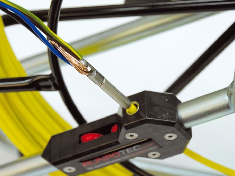 Runpotec Standaard Ø4,5mm doorvoerhaspel 40m