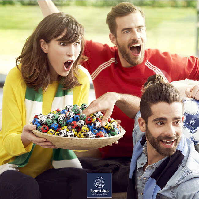 Leonidas Supportersbox - 54 Chocolade voetballetjes