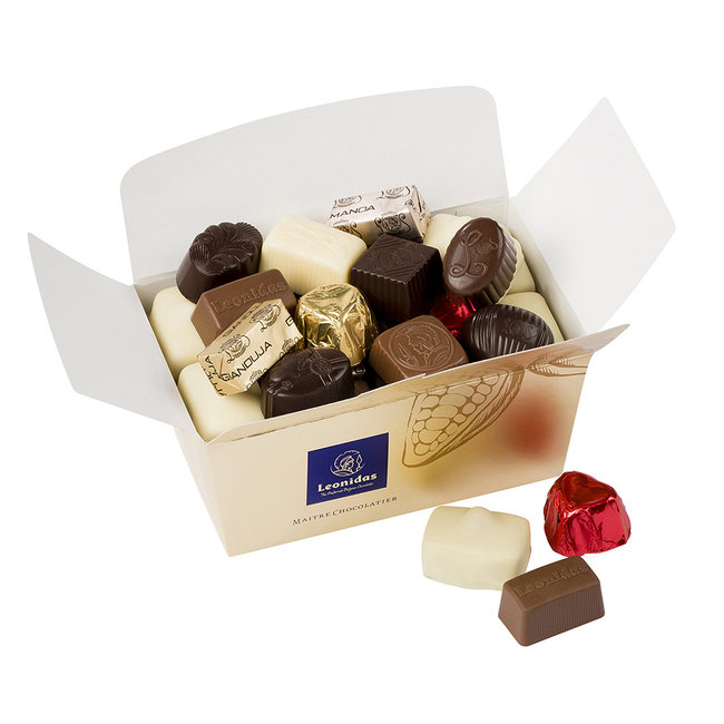 Leonidas Pralines en een fles Brugse Zot 75cl