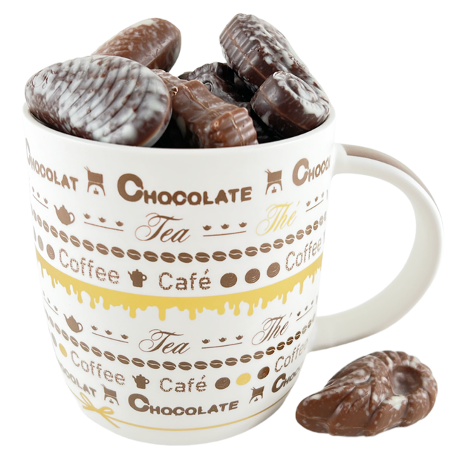 Ceramic mug 'Chocolate, Coffee, Tea' with 300g Seashells